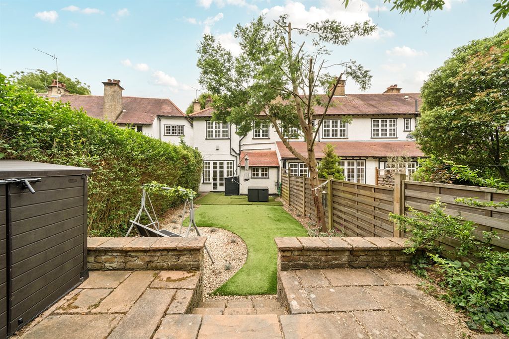 Property photo 3 of 15