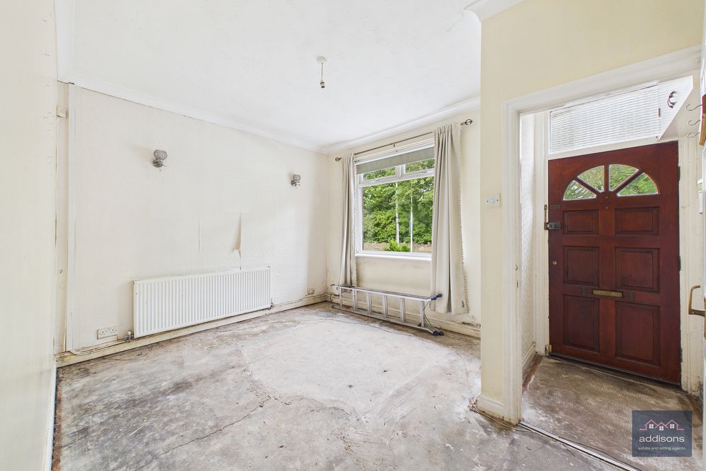 Property photo 2 of 14 Photo 10