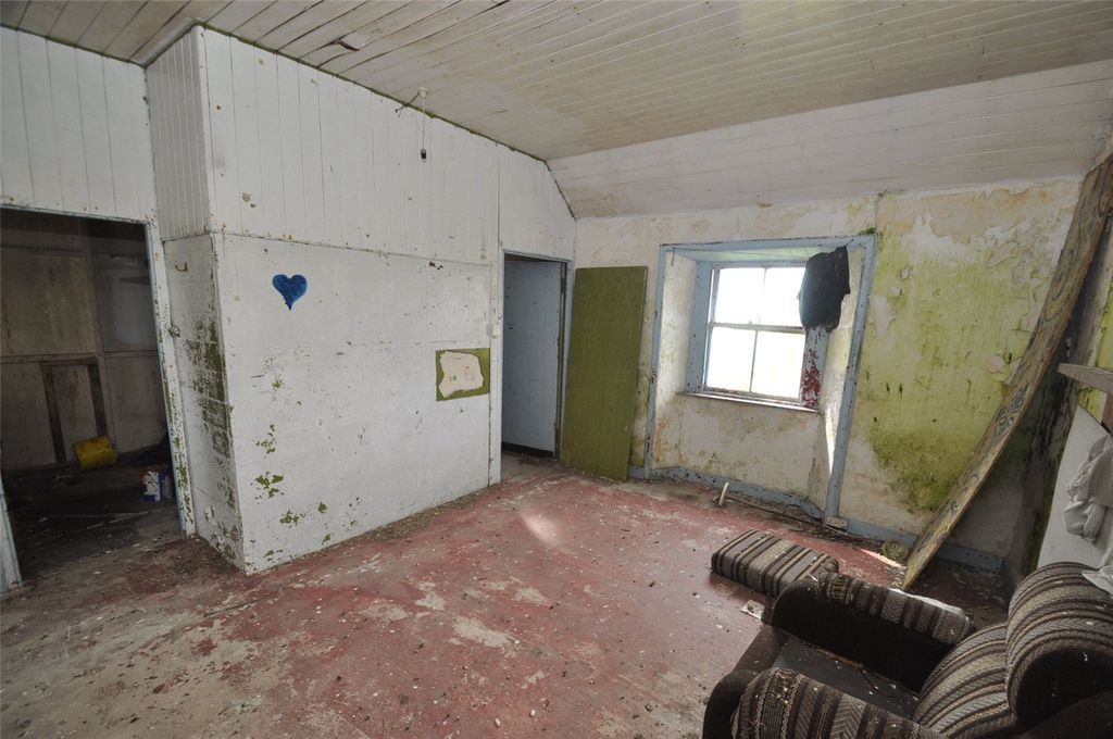 Property photo 3 of 12 Living Room