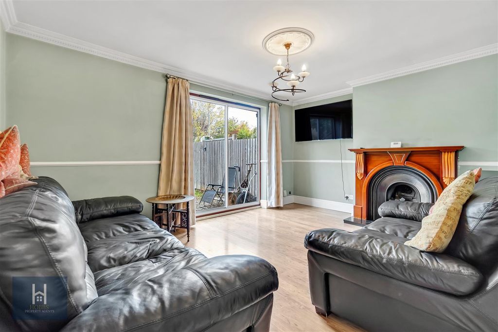 Property photo 3 of 22 Dsc09939.Jpg