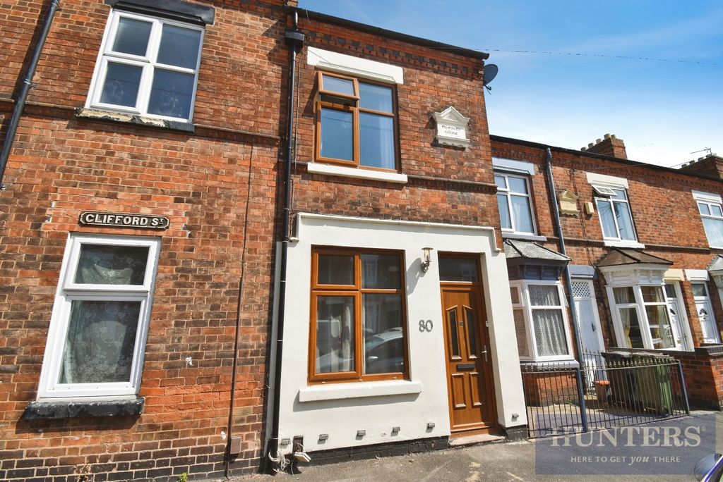 Property photo 1 of 17 Front Outside