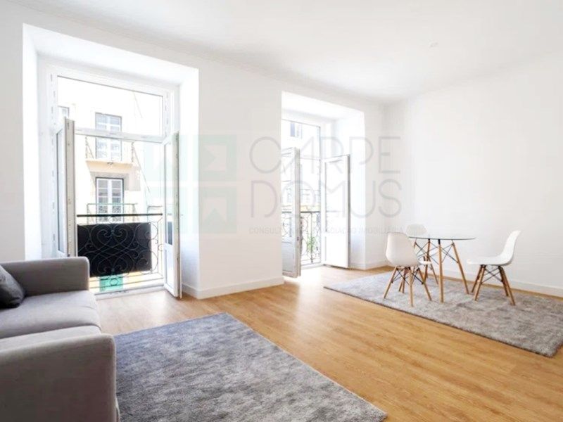 Property photo 1 of 65