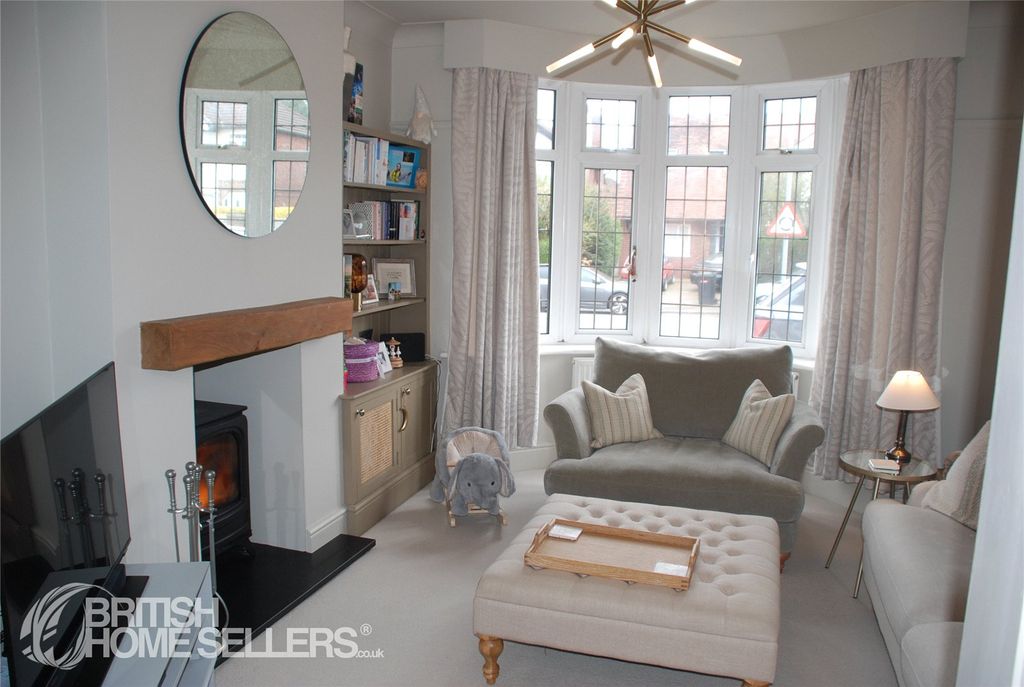 Property photo 2 of 17 Picture No. 03