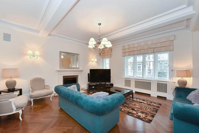 Property photo 1 of 17 2 Washington House (14)-700.Jpg