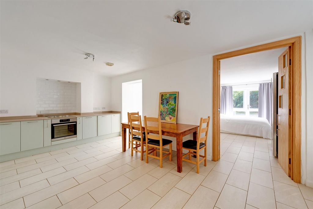 Property photo 3 of 16 53093_Hi_Res(7).Jpg