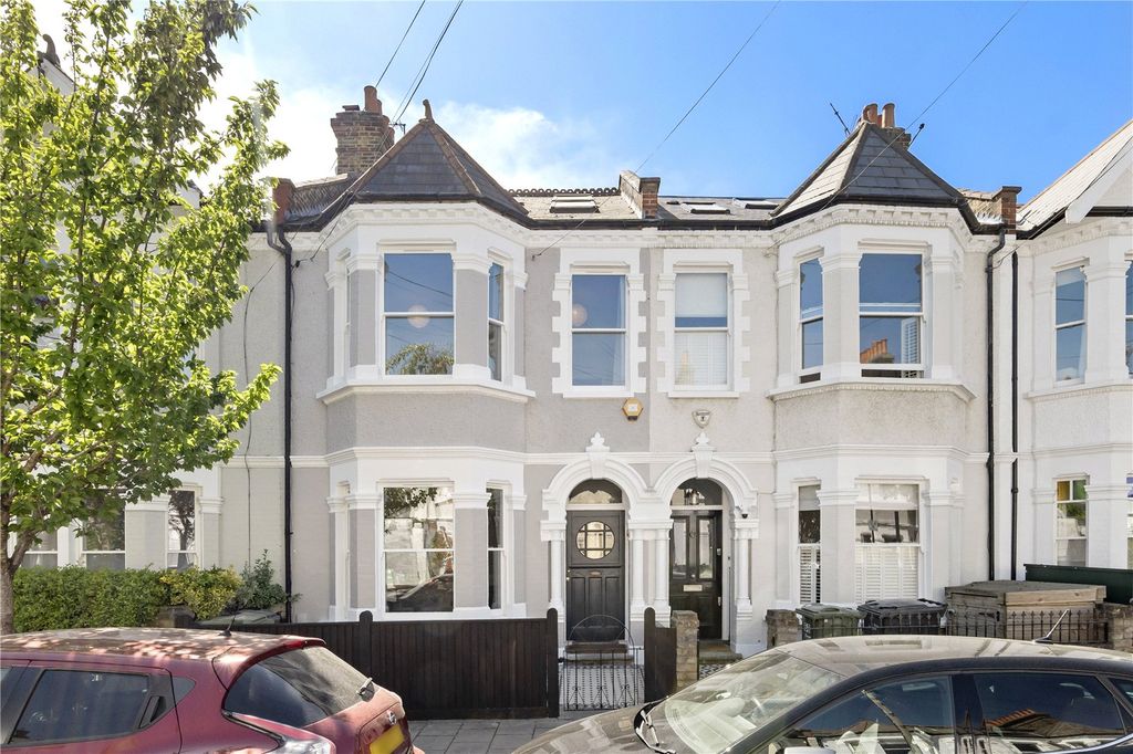 Property photo 2 of 10 Picture No. 27