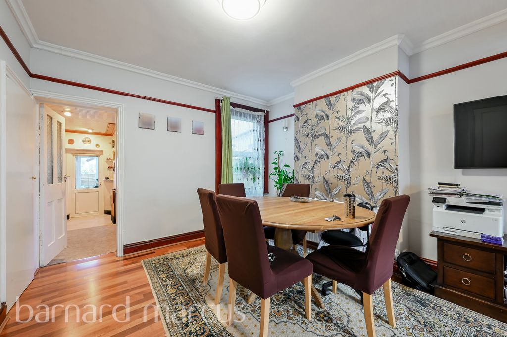 Property photo 2 of 8 Dining Room