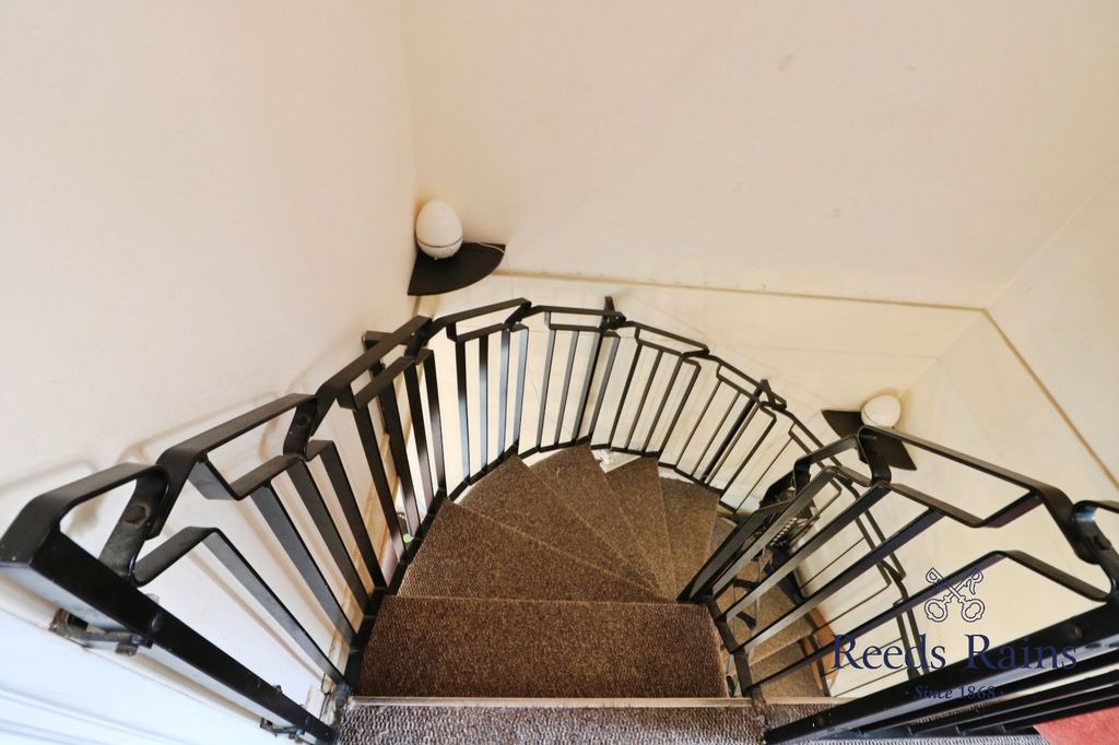 Property photo 3 of 9 Stairs