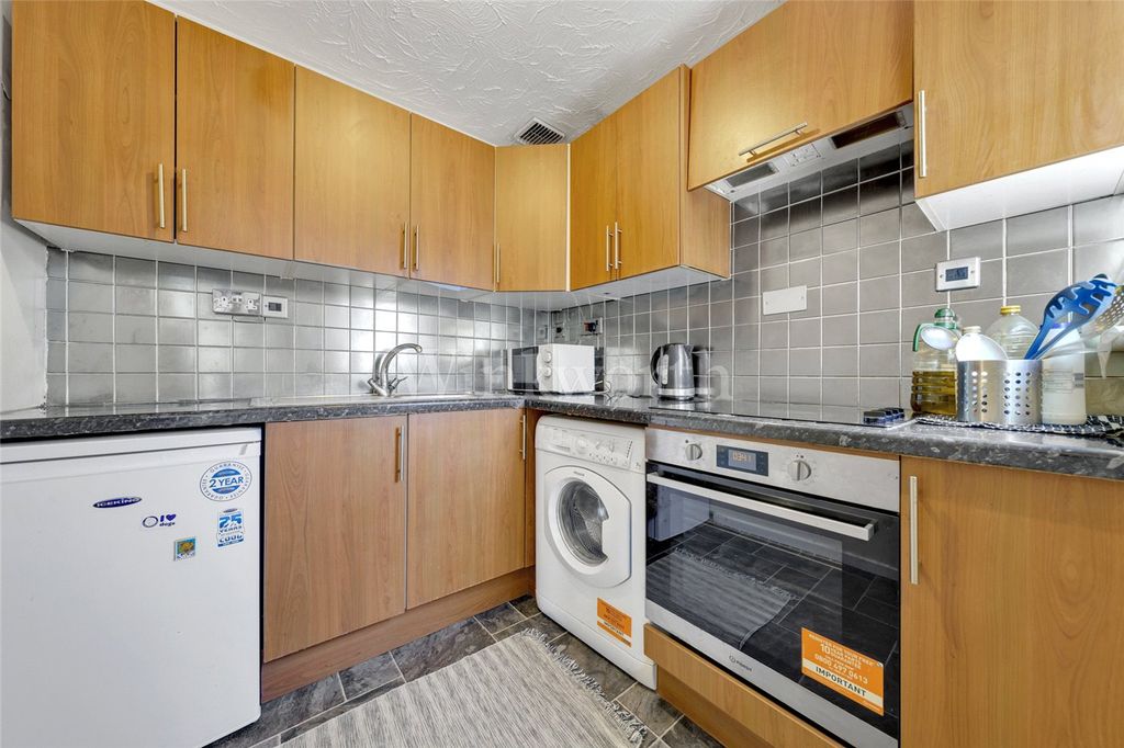Property photo 3 of 11 Picture No. 11