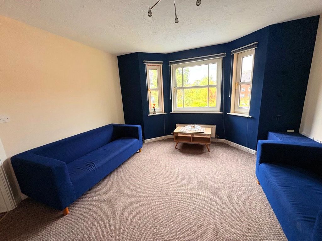 Property photo 2 of 9 Picture No. 08