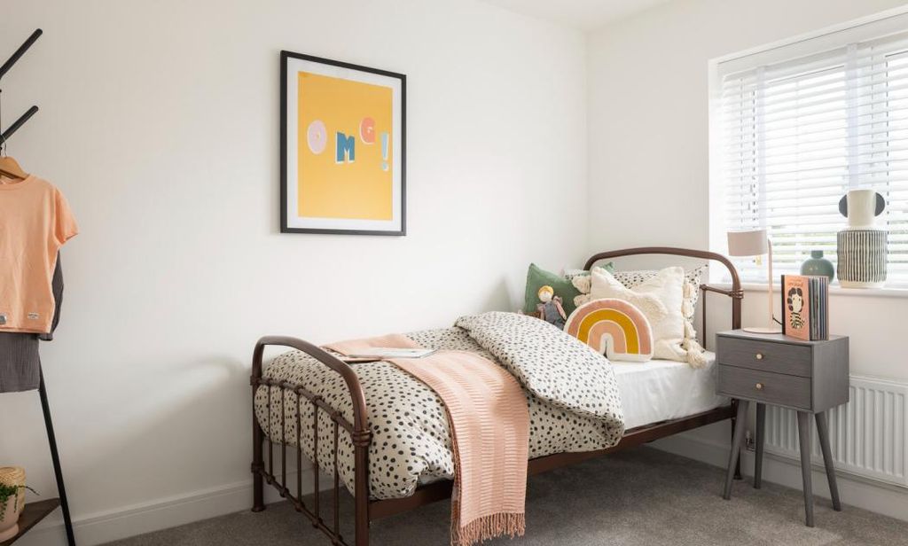 Property photo 2 of 8 Dandara - Zoopla -