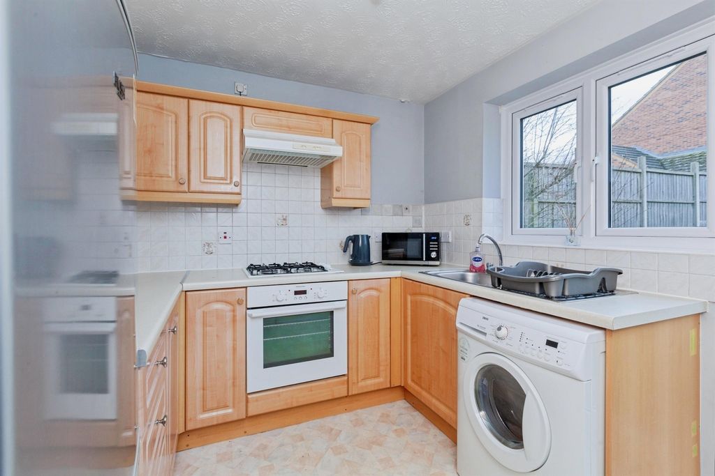 Property photo 3 of 17