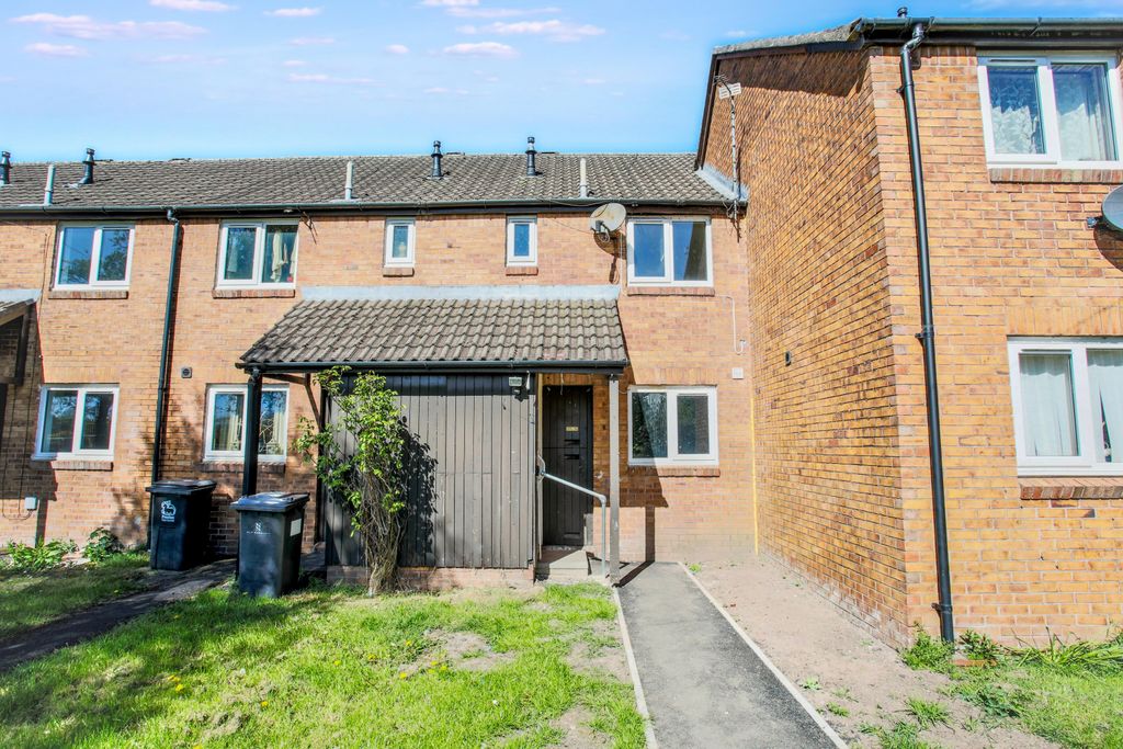 Property photo 1 of 16 19 Bowlingfield, Ingol, Preston, Lancashire, Pr2 7Dd