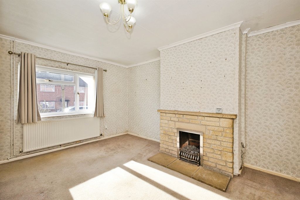 Property photo 3 of 20