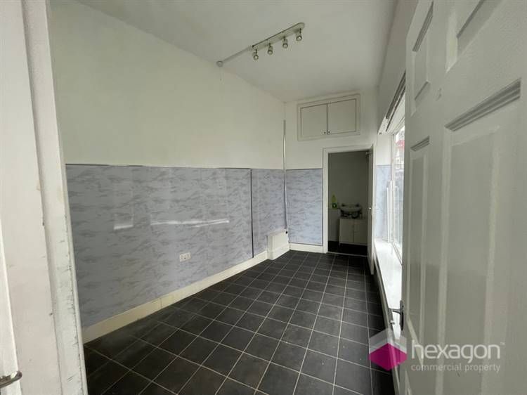 Property photo 3 of 4
