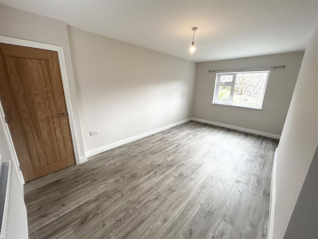 Property photo 3 of 16 Img_5434.Jpg