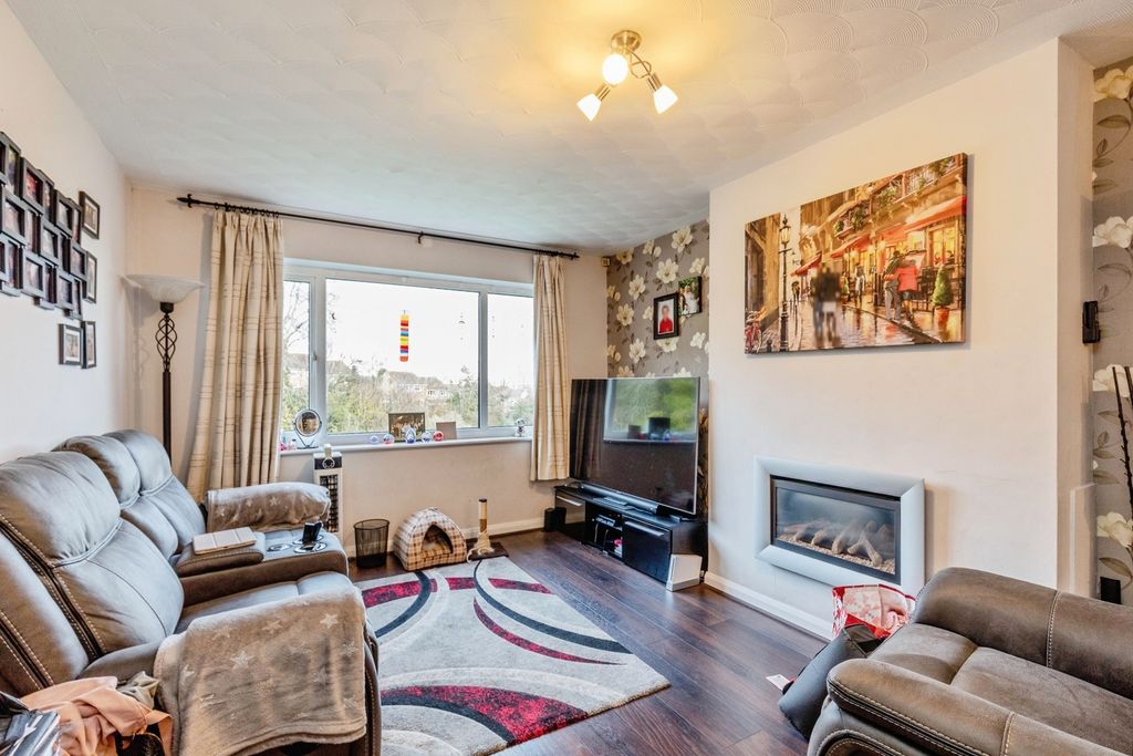 Property photo 2 of 17 Pbox-Img.Jpg