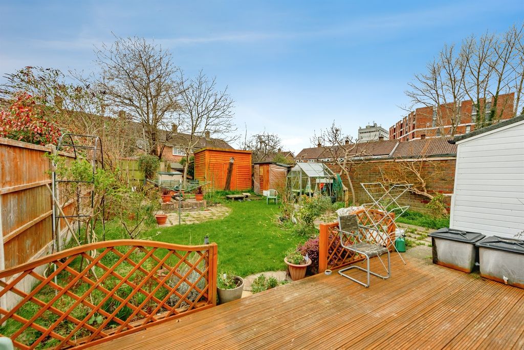 Property photo 1 of 19