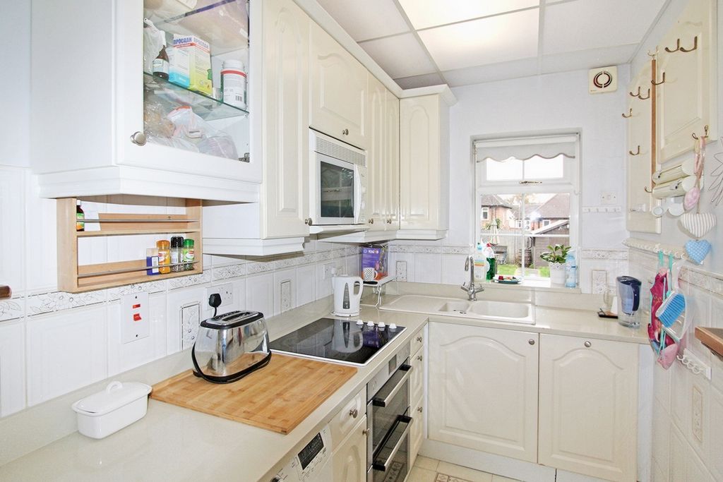 Property photo 2 of 11 Photo 10