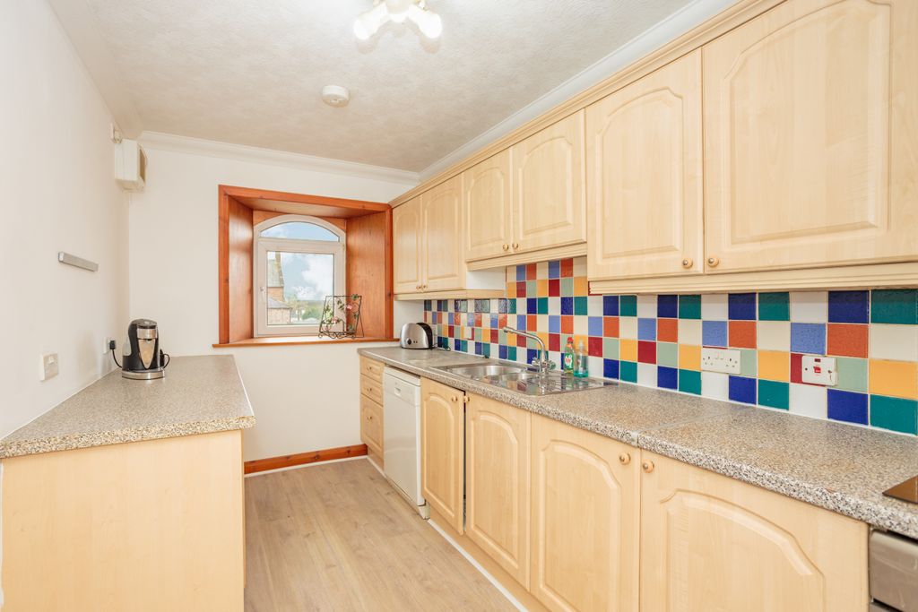 Property photo 3 of 38 Kitchen