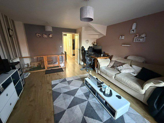 Property photo 2 of 8 Picture No. 01