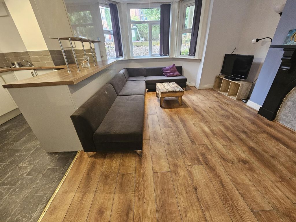 Property photo 1 of 27 Bright, Modern Open-Plan Living Area With A Large ...