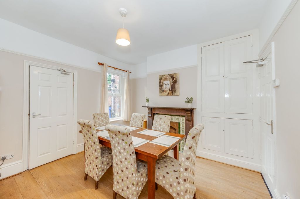 Property photo 3 of 29