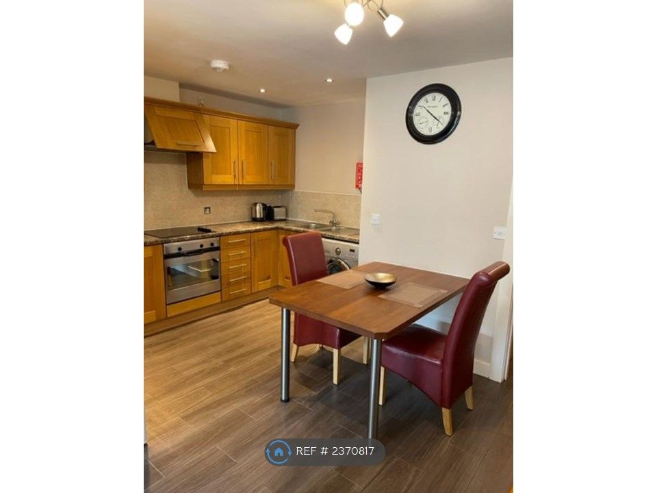 Property photo 3 of 10 Kitchen Diner