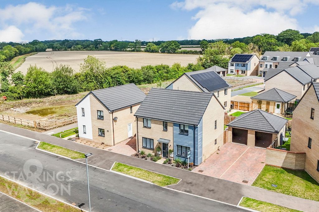 Property photo 1 of 27