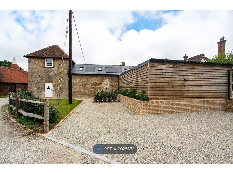 Property photo 1 of 25