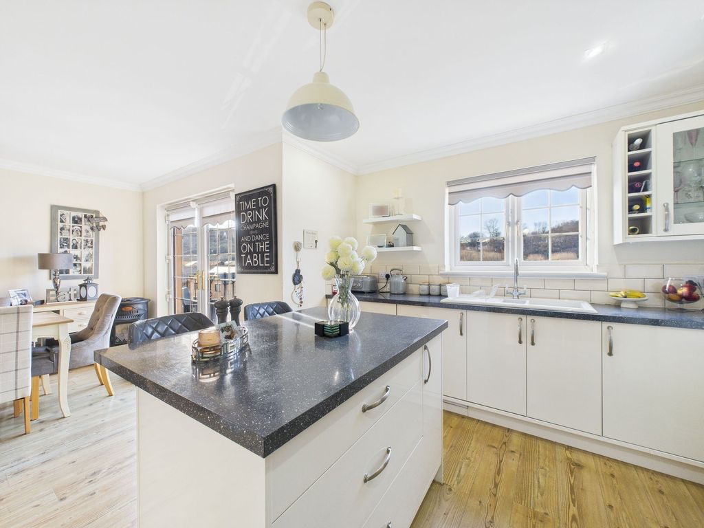 Property photo 1 of 54