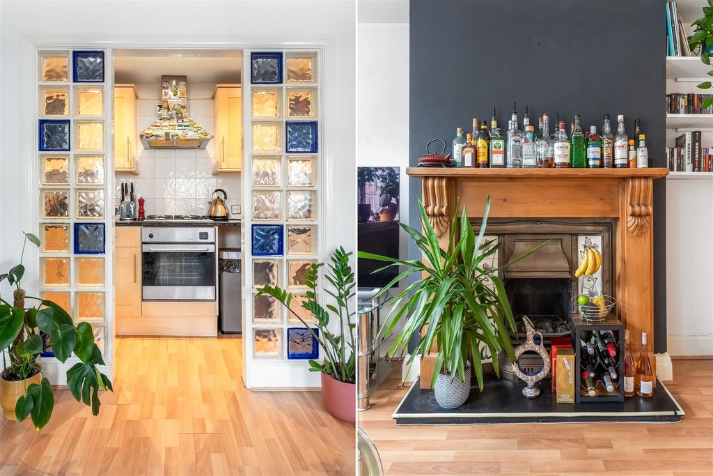 Property photo 2 of 13 Feature