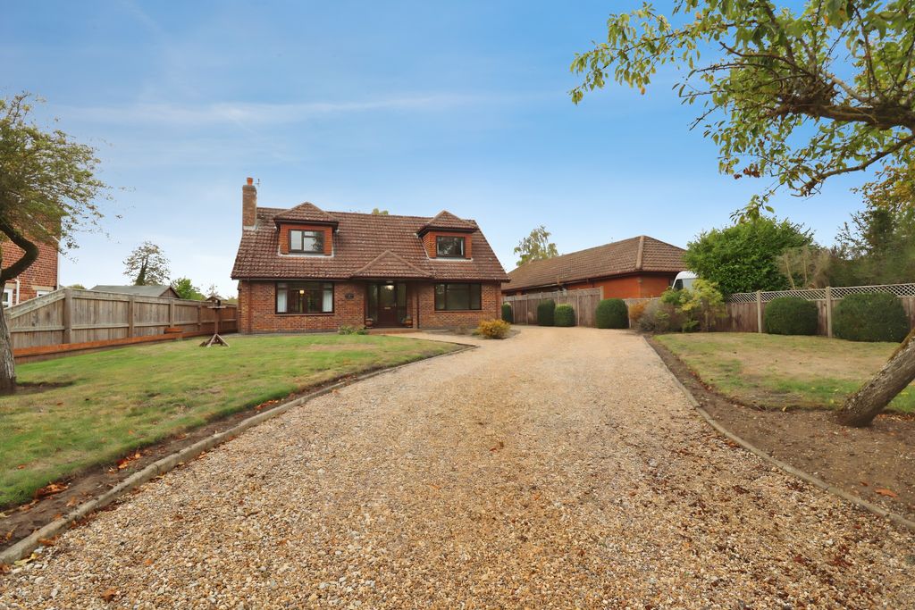 Property photo 1 of 34 19cd9443-Img_3039