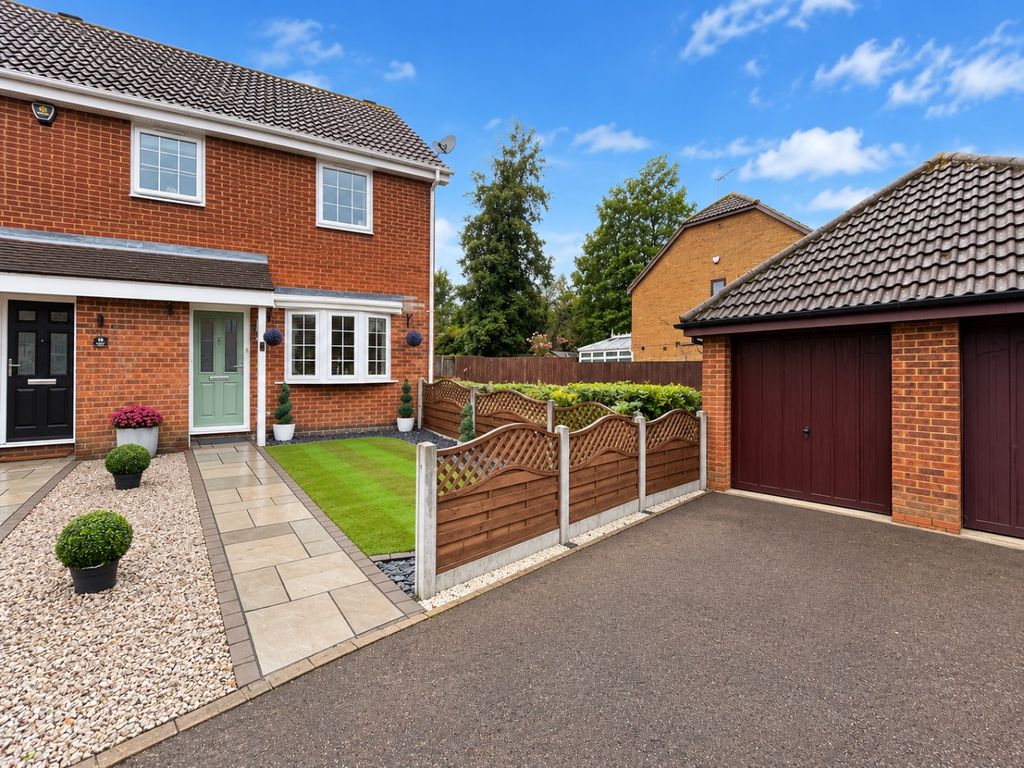 Property photo 1 of 17 5693511