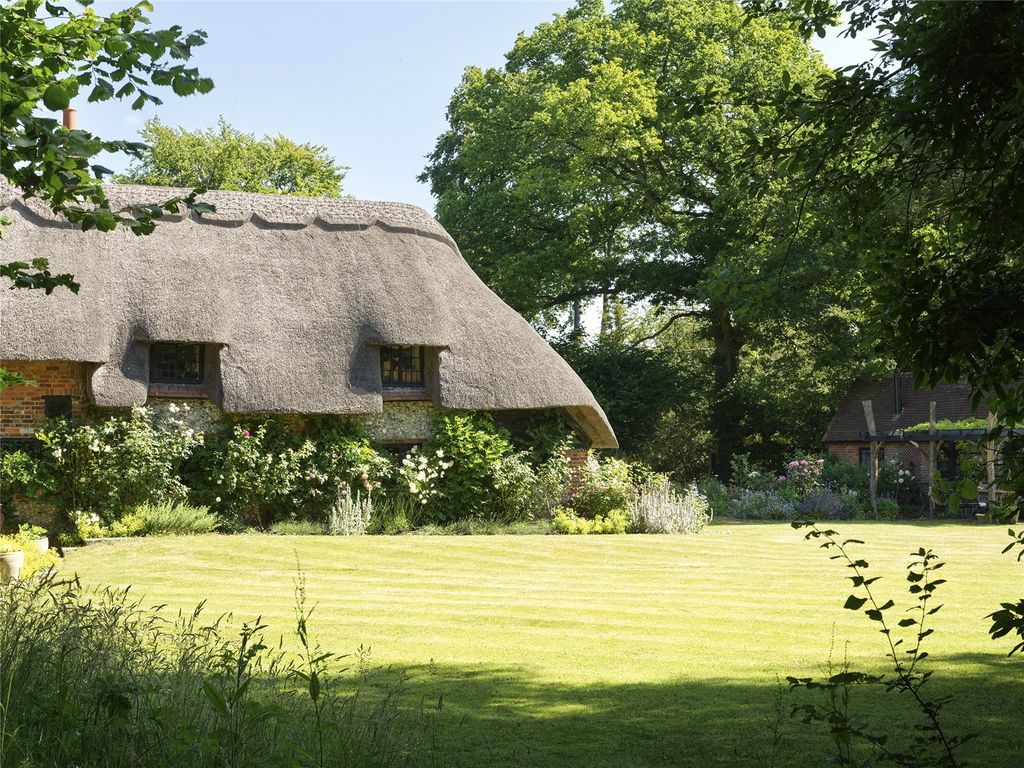 Property photo 1 of 30 Thatch