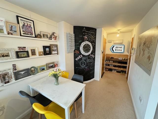Property photo 3 of 11 Img_2063.Jpg