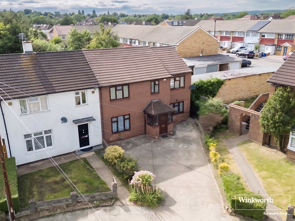 Property photo 2 of 14 External