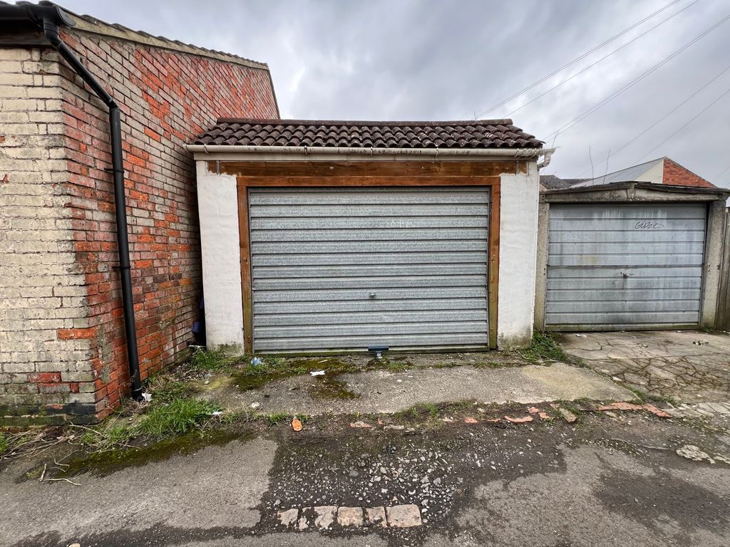 Property photo 1 of 1