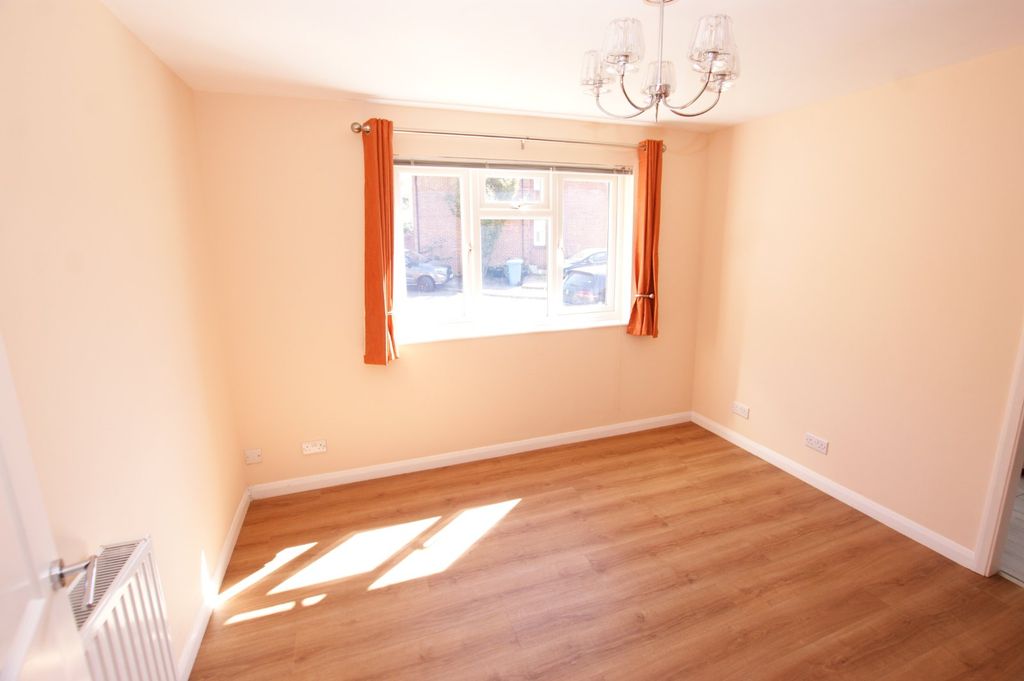 Property photo 2 of 5 Picture No. 02