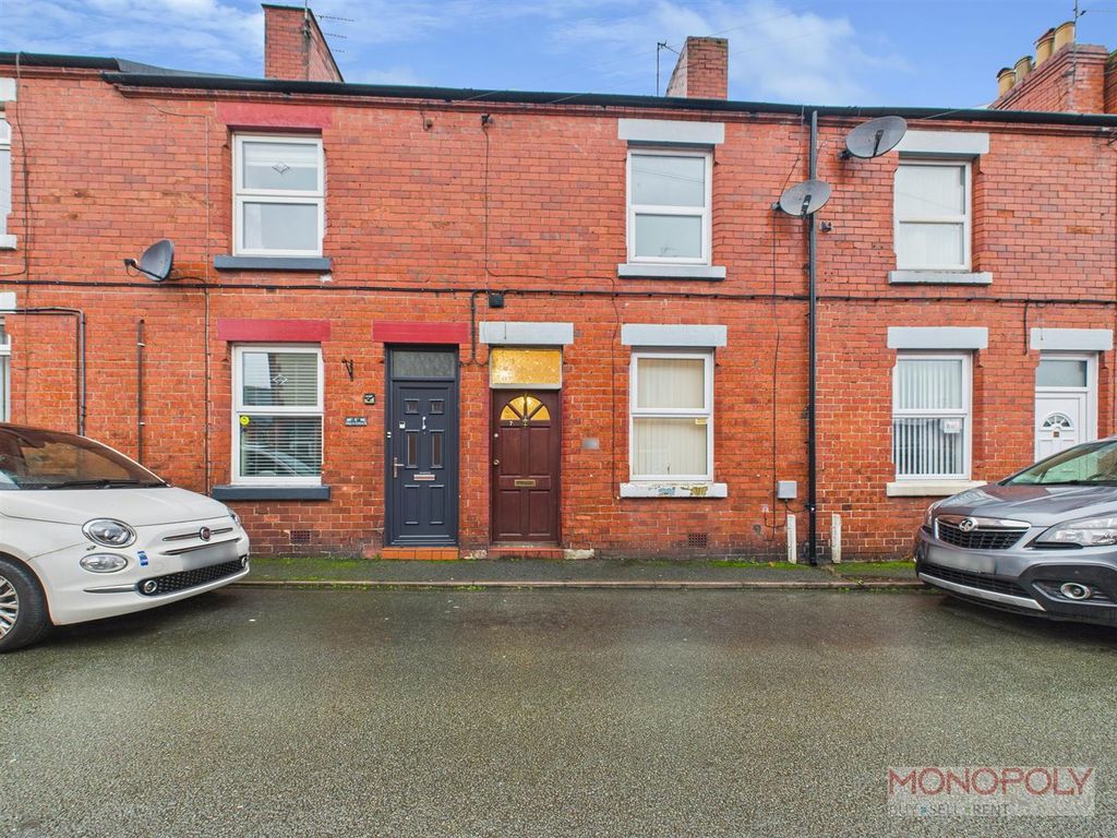 Property photo 1 of 9 Cam04439G0-Pr0191-Still011.Jpg