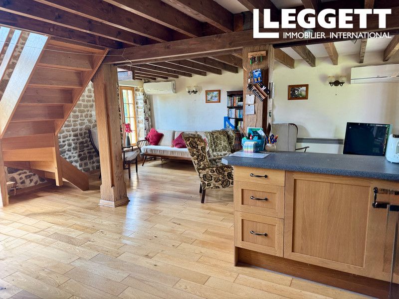 Property photo 3 of 10