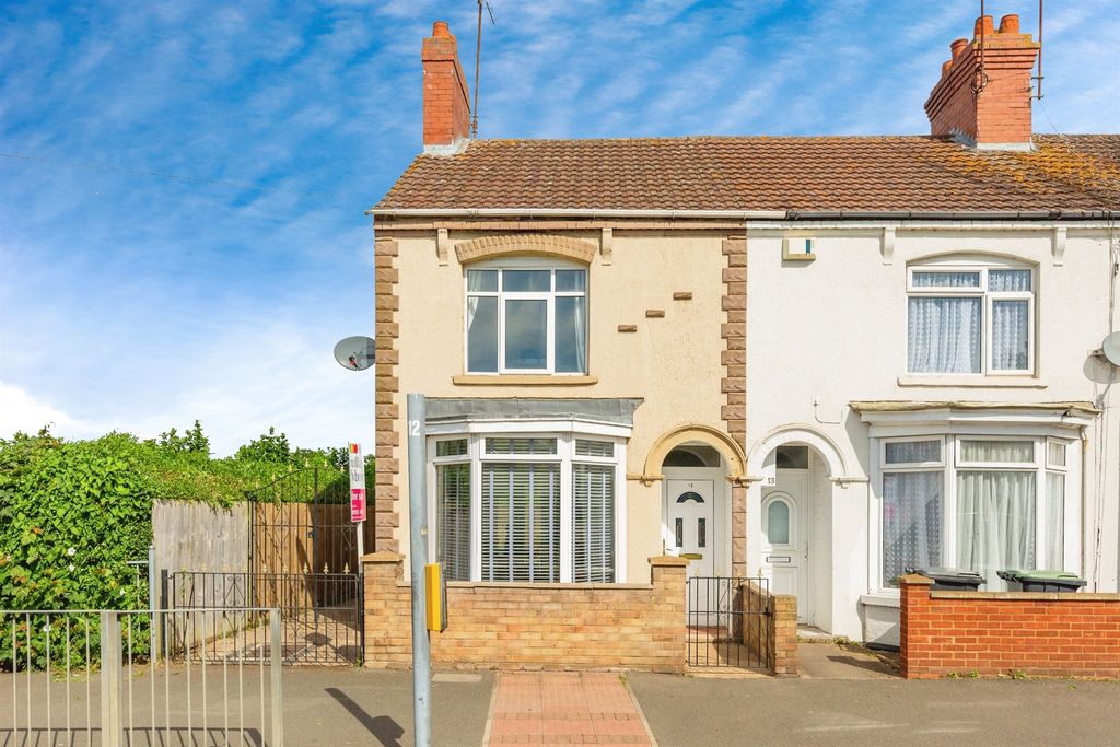 Property photo 1 of 16