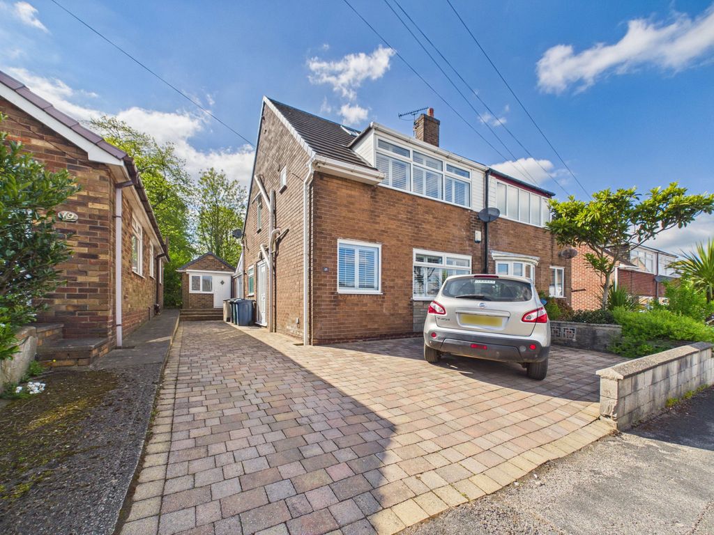 Property photo 1 of 34