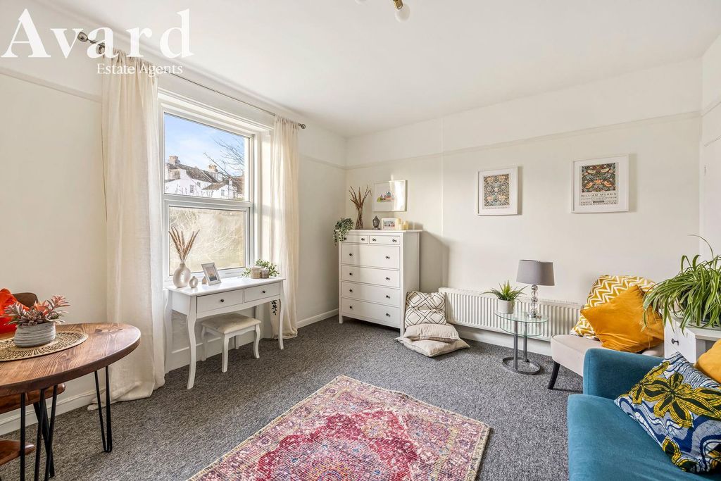 Property photo 2 of 23 13.Jpeg