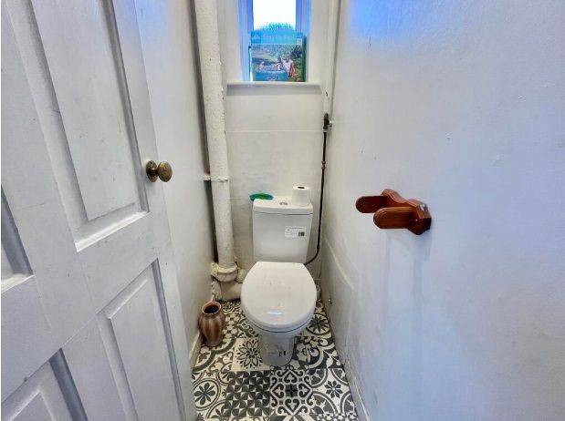 Property photo 3 of 8