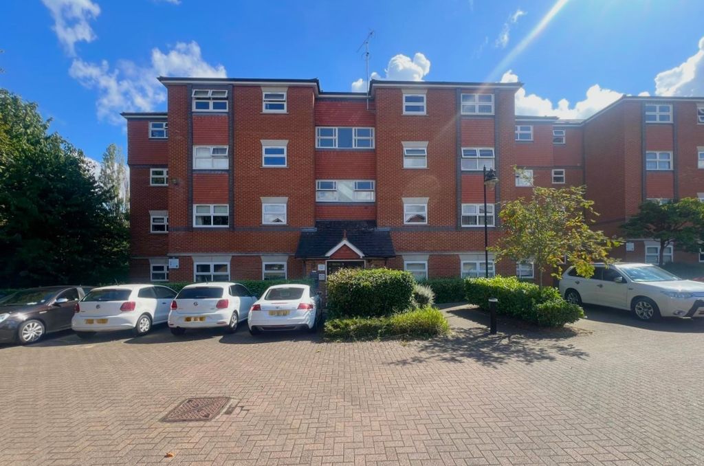 Property photo 1 of 8 Photo-2024-09-03-13-44-52