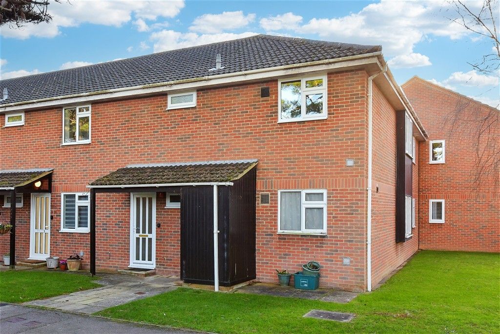 Property photo 1 of 11 Front (Web)