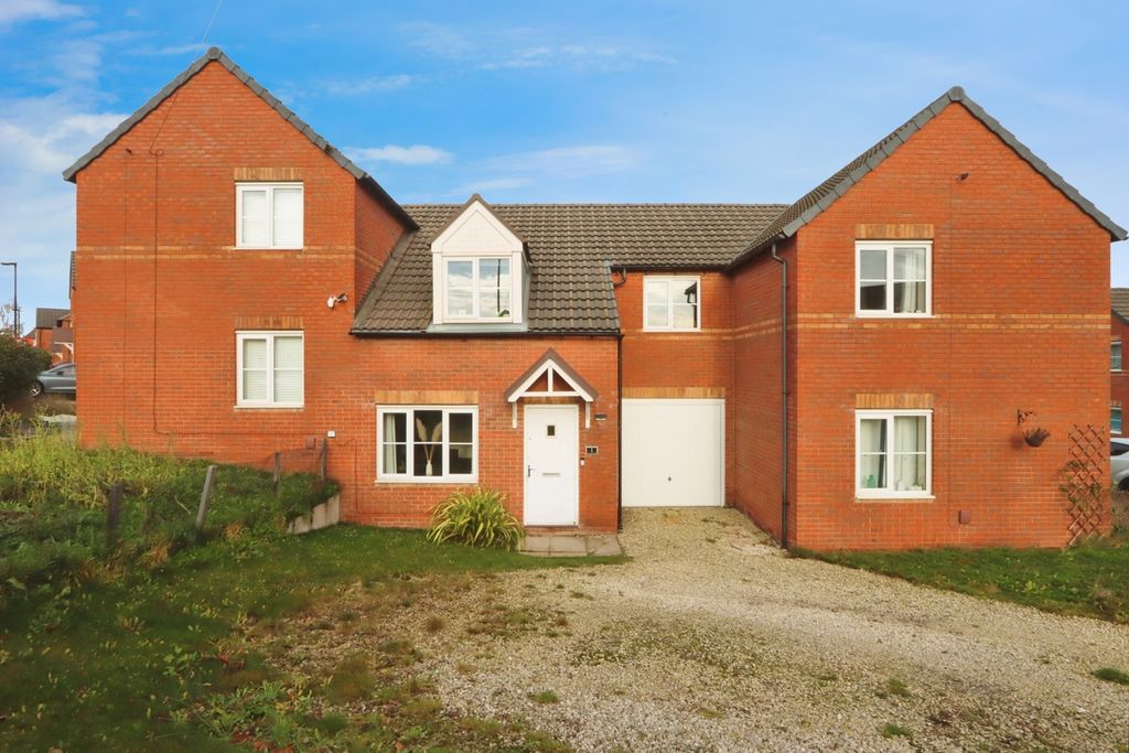 Property photo 1 of 17 Pbox-Img.Jpg