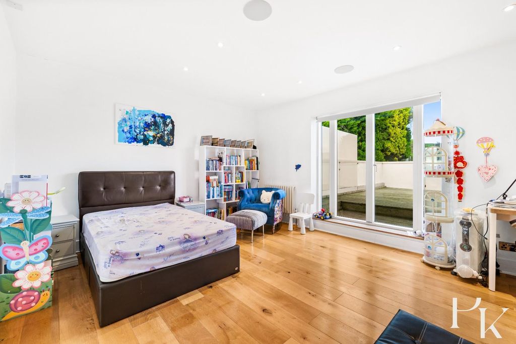 Additional image 34 of 5 bed detached house for saleRoedean Crescent, Brighton BN2