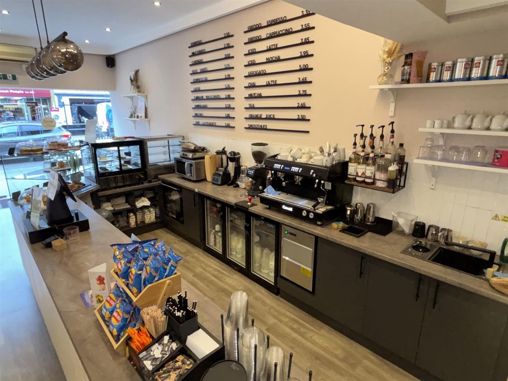 Property photo 3 of 7 Photo 2